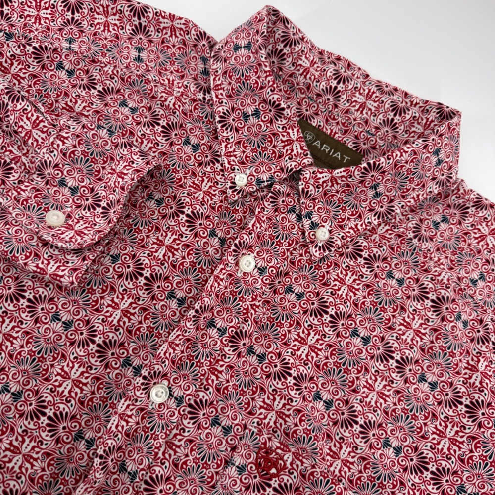 Ariat Button Down Shirt Mens XL Red Navy Medallion Print Long Sleeve Cotton